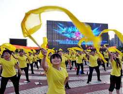 2017kaiyun开云LED显示屏喜迎更上一层楼