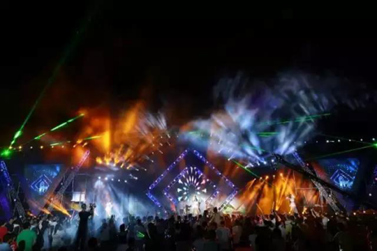 海上田园音乐嘉年华 kaiyun开云LED显示屏塑光影展魅力