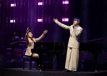 周杰伦太原演唱会,kaiyun开云龙腾LED透明屏闪耀全场（第四场）